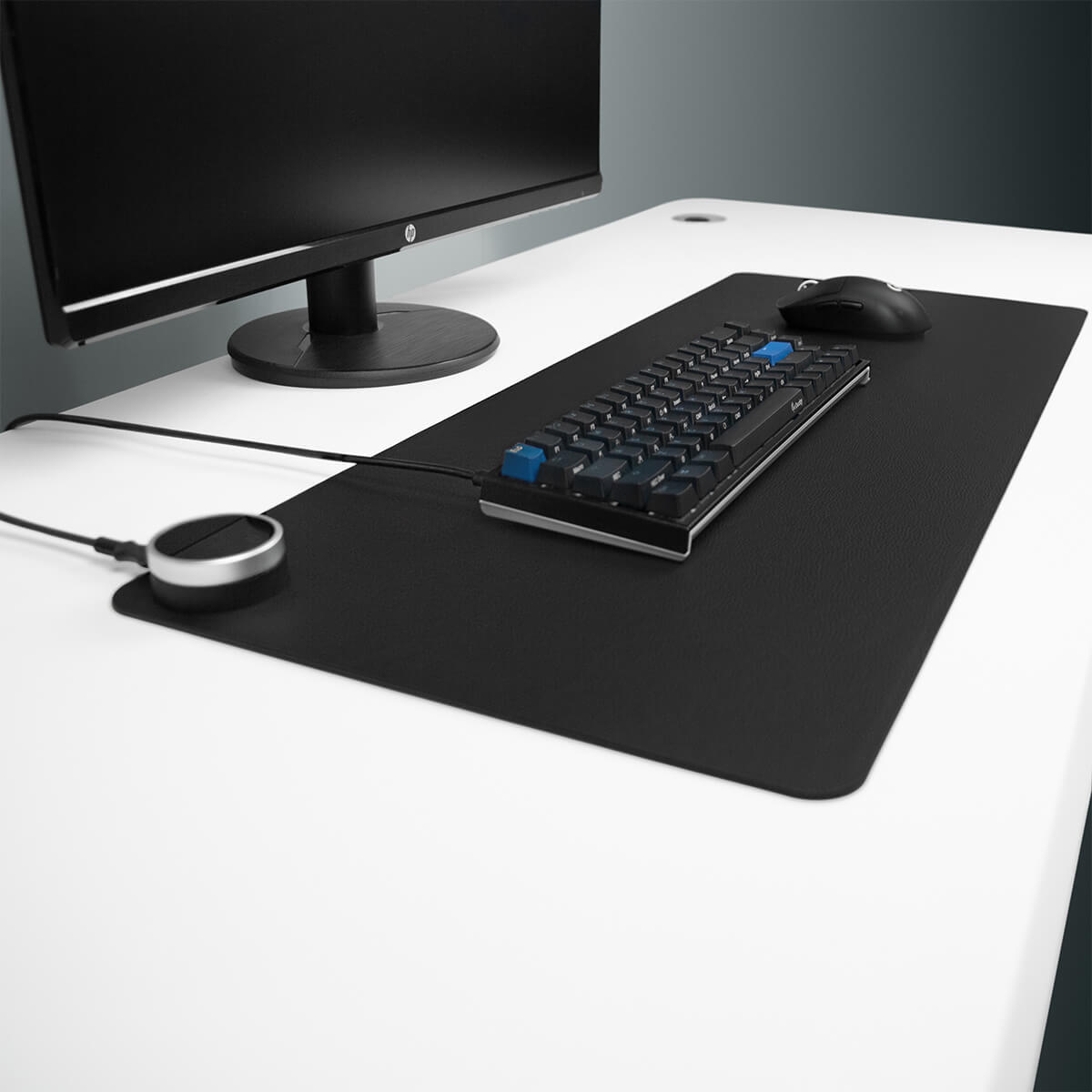 The desktop hand warmer pad